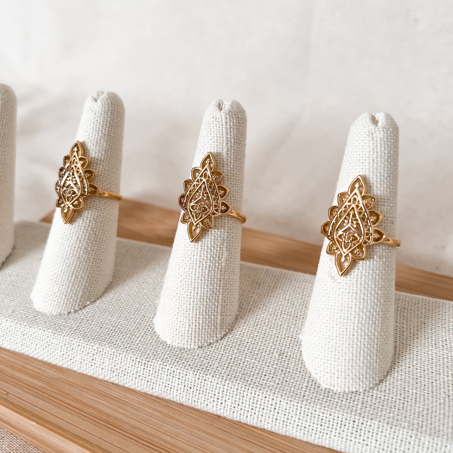 Bohemian Ring