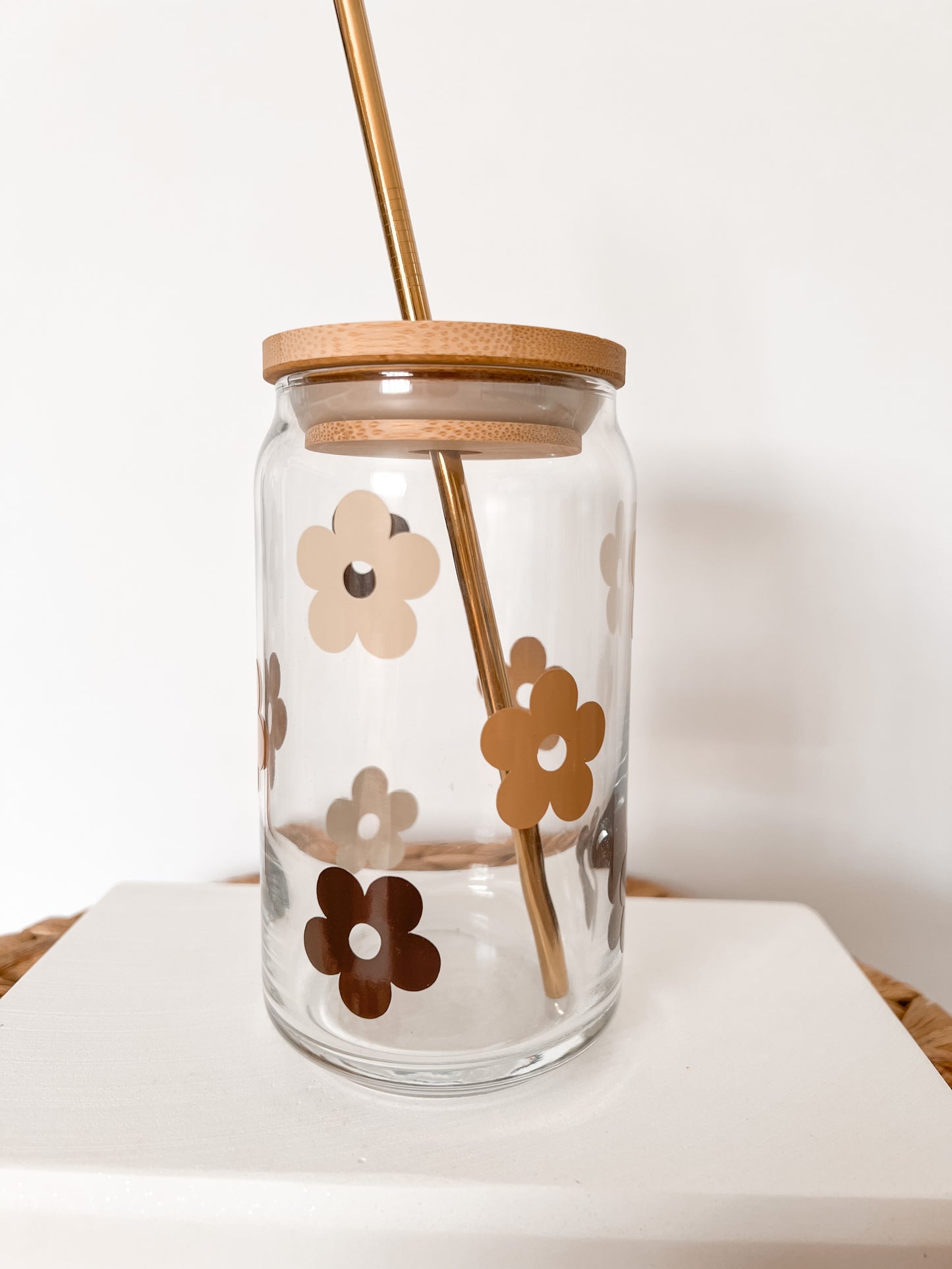 Daisy Tri-Color Neutrals Glass Cup - GLASS ONLY
