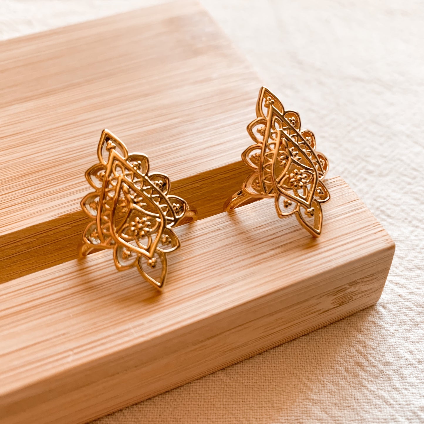Bohemian Ring