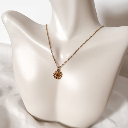 Daisy Necklace