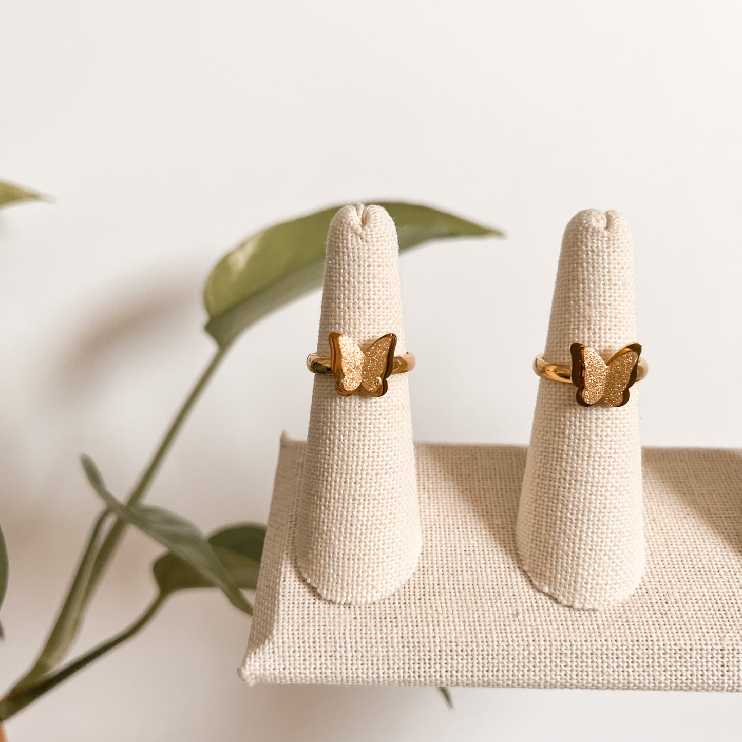 Jenne Butterfly Glitter Ring